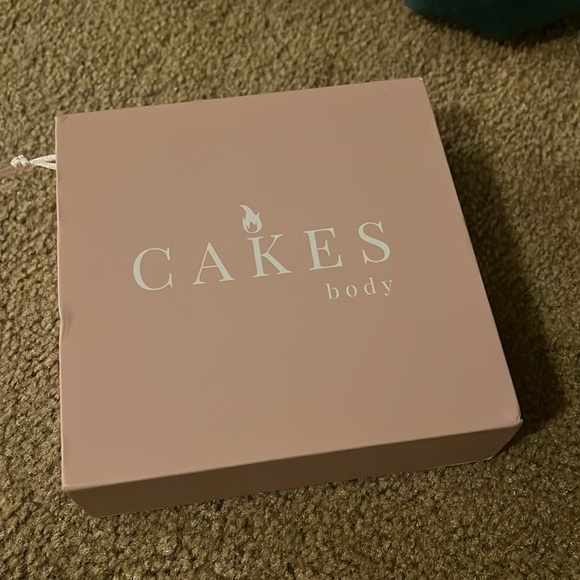 Cakes Nipple Covers - Picture 5 of 6